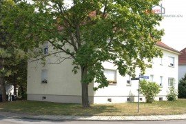 Hauptbild GEMÜTLICHE, HELLE 2-RWG IM 1.OG M. TAGESLICHTBAD IN BELIEBTER U. GRÜNER LAGE VON BORNA