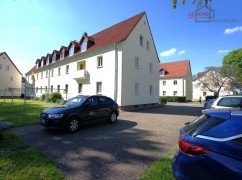Hauptbild SCHICKE, HELLE 3,5-RWG M. TAGELICHTBAD, BK U. PKW-STELLPL. IN RUHIGER SOWIE GRÜNER LAGE V. BÖHLEN