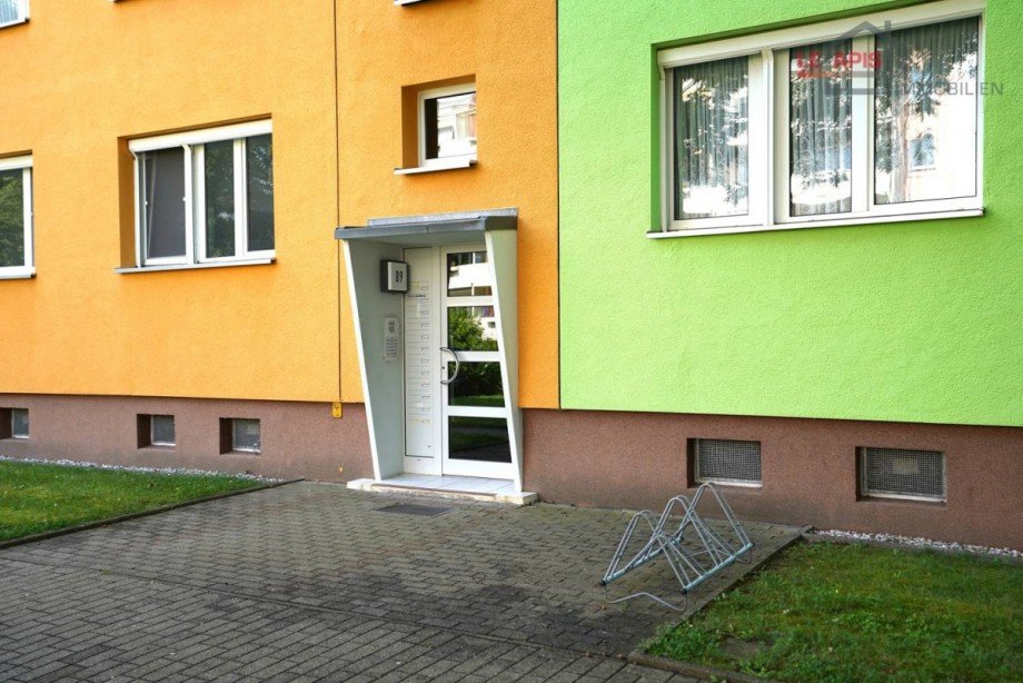 Hauseingang Etagenwohnung Zwenkau